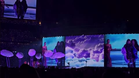 Taylor Swift - lavender haze (the eras tour Indianapolis night 2)