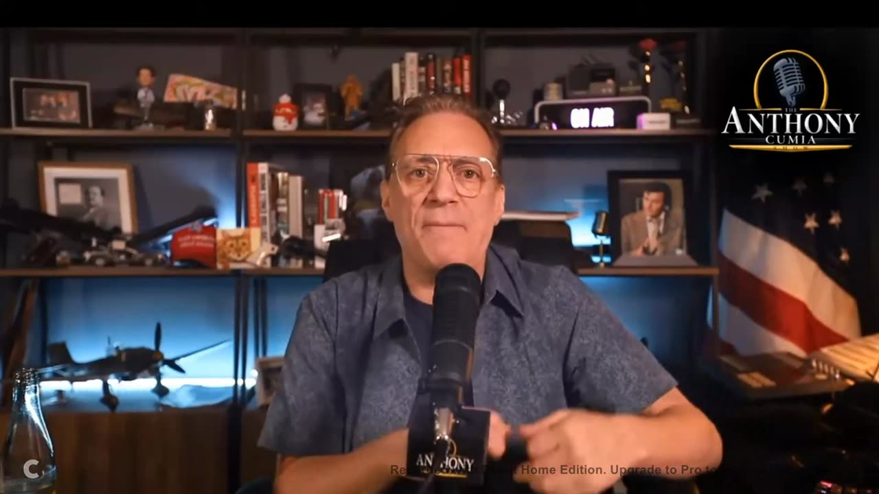 Anthony Cumia: this isnt shop lifting, its lootn, N-News.