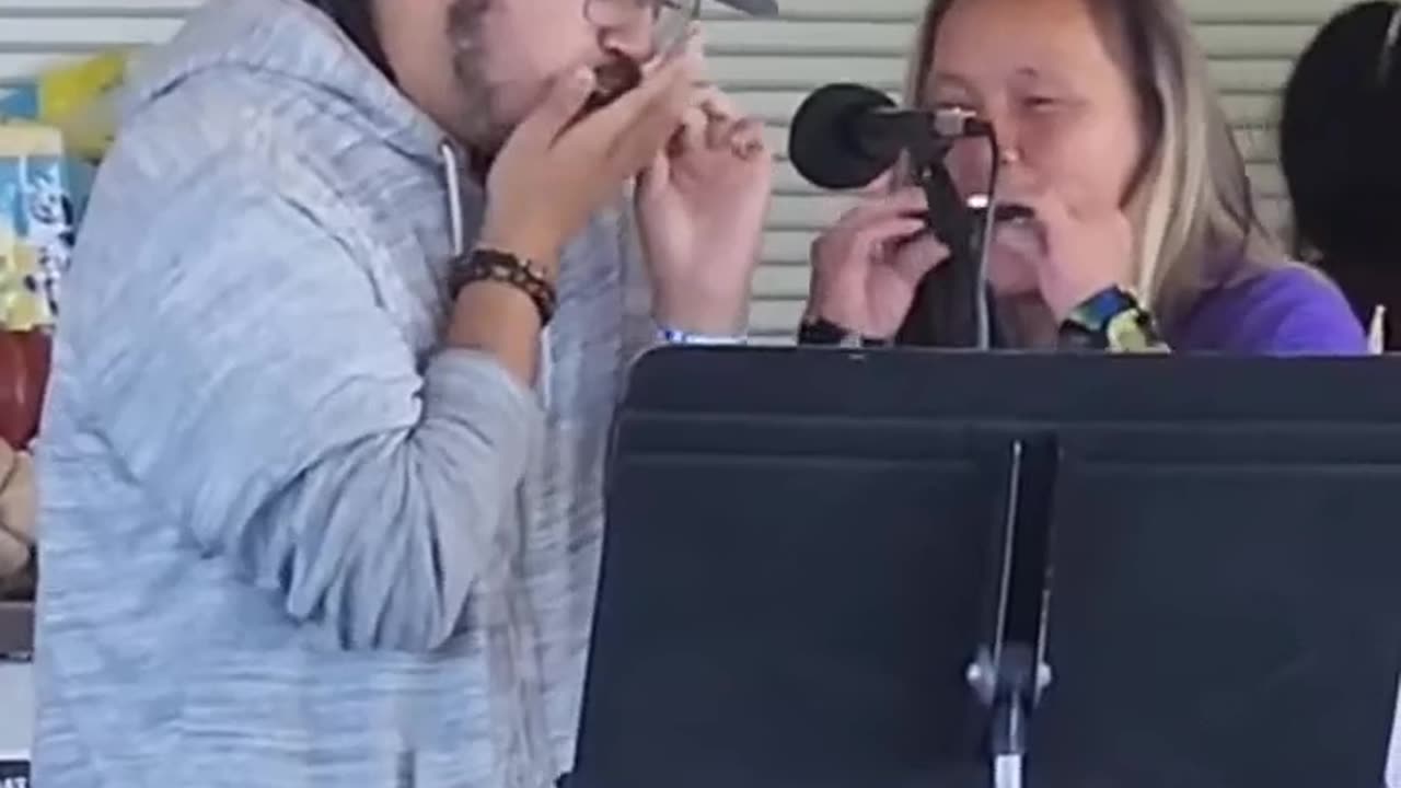 Harmonica Besties!