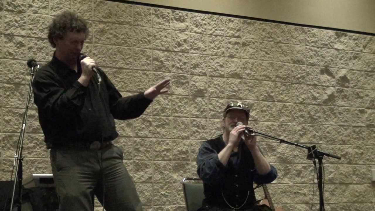 MegaCon 2012: Emerald Rose (11) - Never Split The Party