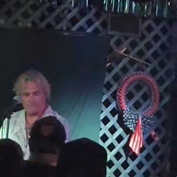 Mike tramp ( live)