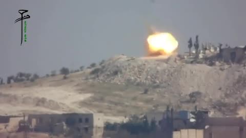 Syrian War Tel Sheikh Yusuf W. Aleppo city TOW ATGM vs T-55 hit (Hazzm Movement) 2014.10.27