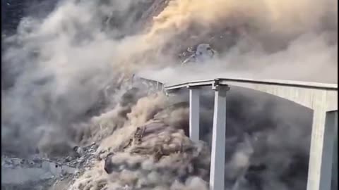 A Rockfall Destroys A Bridge In Maerkan (Sichuan, China, 11/11/2025)