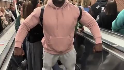 African influencer brings cultural enrichment