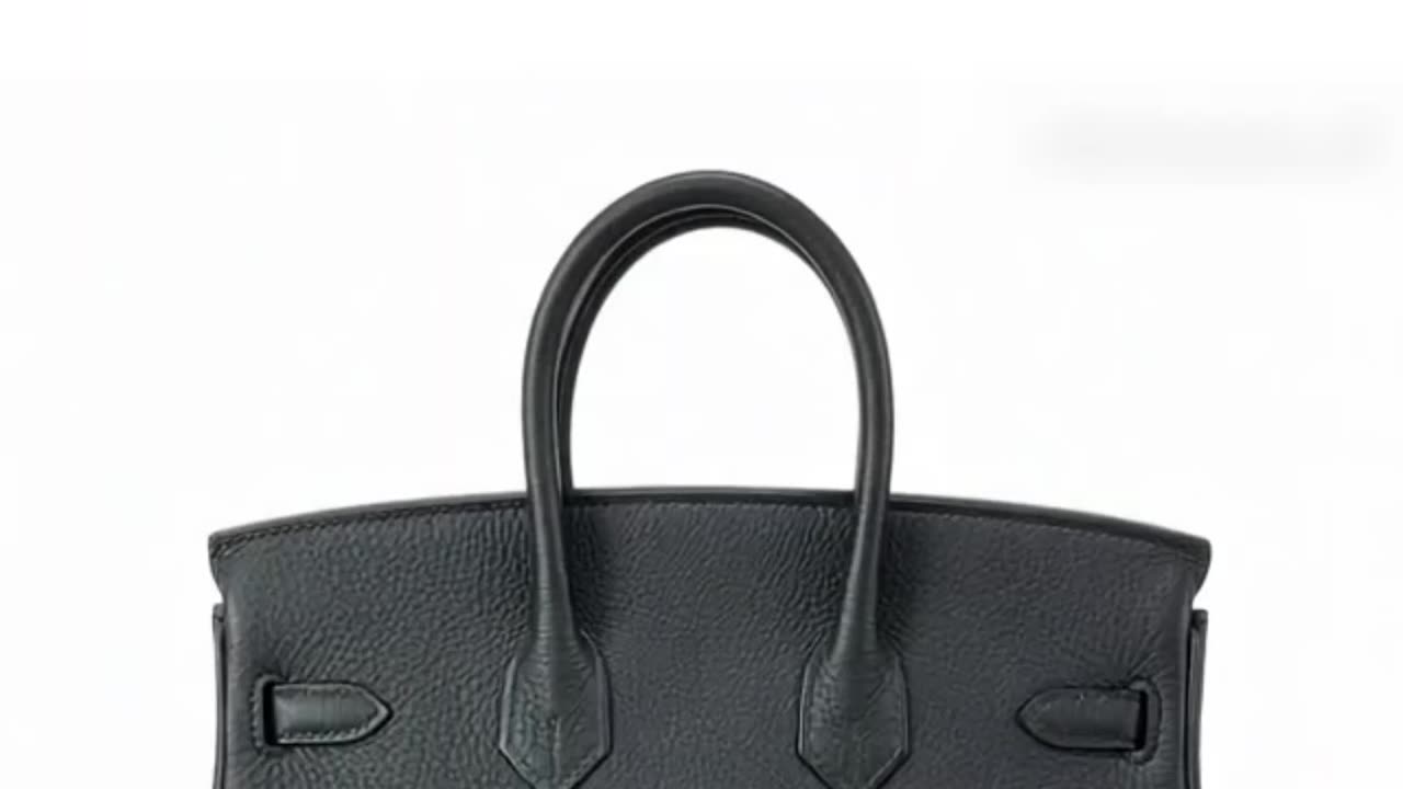 HERMÈS Birkin 25 Togo – Classic Black with Gold Hardware