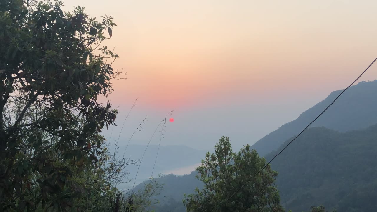 Waking up in heaven🌅