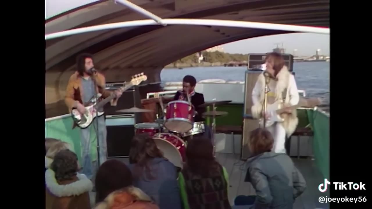 Man Of The World ~ Robin Trower ( Live )