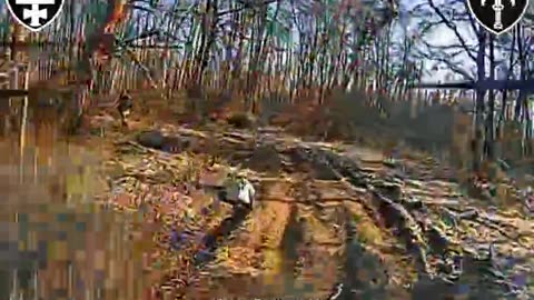 Next-Level Ukrainian Drone Pilots Going After Russian Infantry In Forested Area