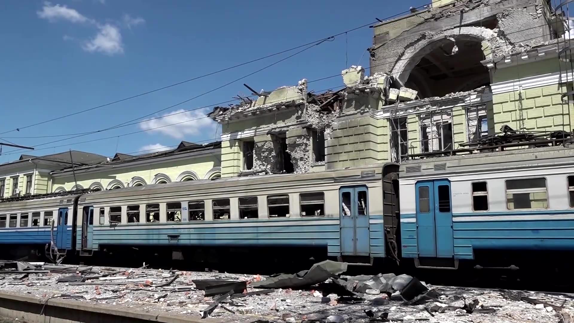 Russia targets Ukraines railways with systematic attacks - CEO