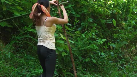 Beautiful girls learn to live in the jungle vn part 3