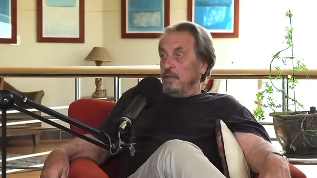 Even Elon Musk's father Errol knows that the CLINTON BODY COUNT is well over 130