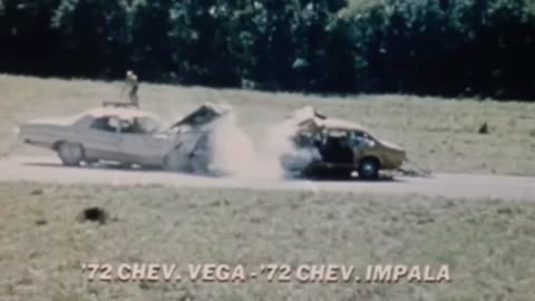 1972 Chevrolet Vega vs 1972 Chevrolet Impala Frontal Crash Test