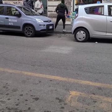 This is what tourists see in Rome. A jungle without rules.