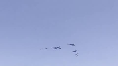 Watch this Miami Beach Flyover on Memorial Day Weekend. B2, B1, F22, F16