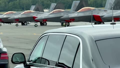 The view President Putin saw while riding in the motorcade in Alaska.🔥🙌