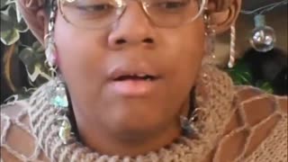 🧶Tfw you have to pivot yarn sources | The problems you run into if you you're a slow designer 🤷🏽‍♀️