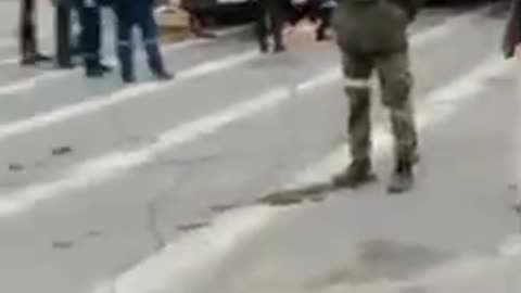 Ніхто не бере гуманітарну допомогу від вбивці та окупанта. Херсон.