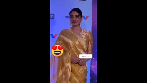 Bollywood Actress Raveena Tandon Looks Beautiful in Saree 🔥😍❤️