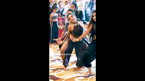 sexy ebony girl dance with arabi style 🤑🥰 