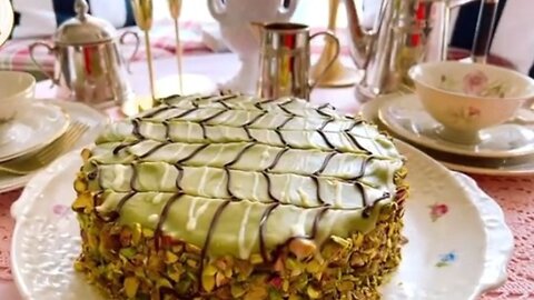 Easy pistachio cake | with rich pistachio cream🥰❤️😋