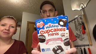Hostess Cupcakes Minis Exchange Pack Taste Test