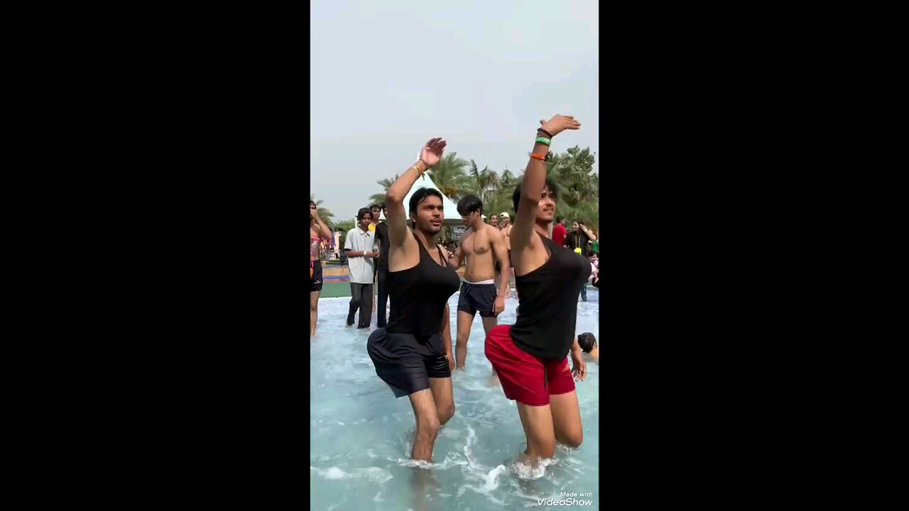 Bhai aap ko sharm nahin aati hai 😂