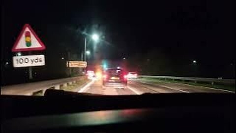 M40 to Jnc 9, A34, weird roundabout lanes