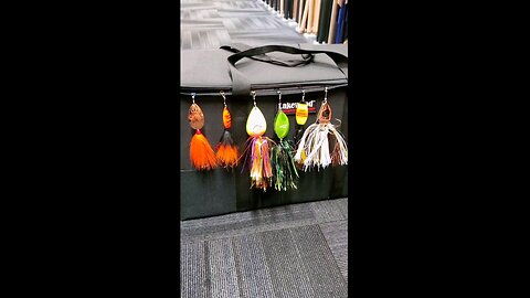 Bucktail Blades types