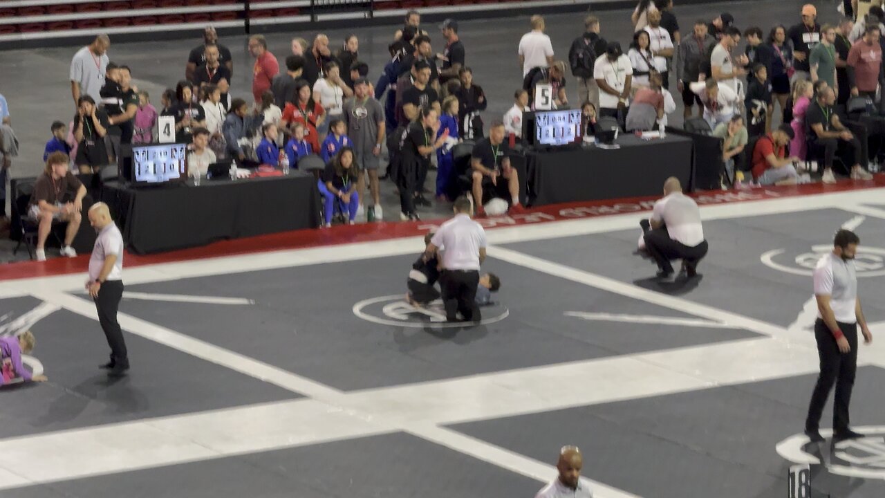 5 years old 3rd round Jiujitsu world league 04/26/2025