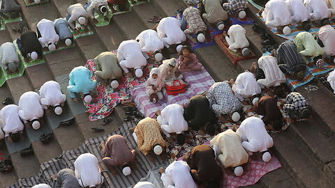 Il Foglio: L’islam vuole piegare la Francia!