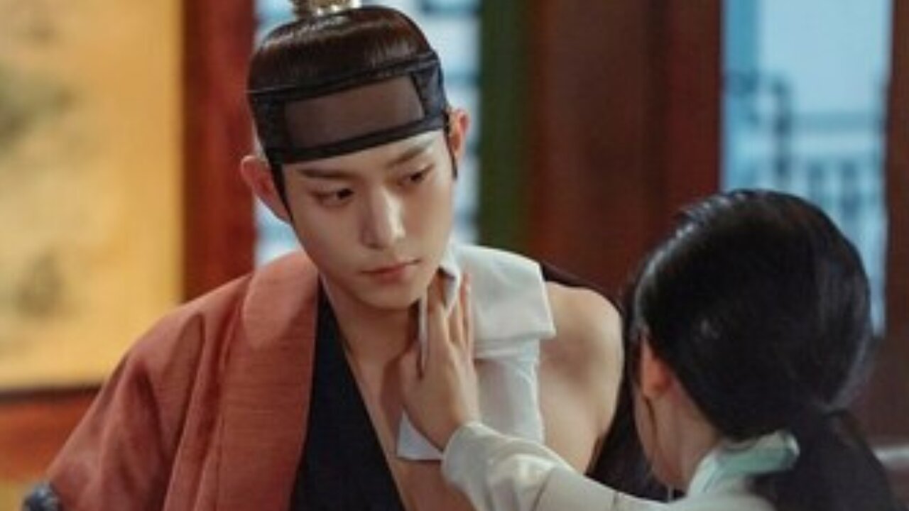 He forbids marriage in his country but he falls in love with his maid and tries to make her love him