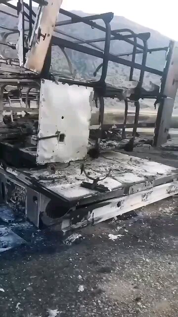 Footage from yesterday of launcher trucks destroyed by Israel near the Nazarin Dam, Kermanshah.