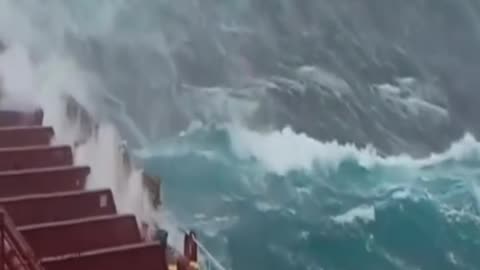 Ship's In Rough Sea With The Original Audio