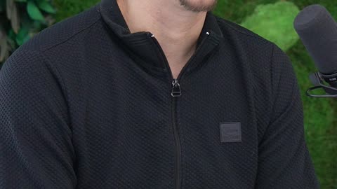 We kindly invite you to consider the Long Hair Center.