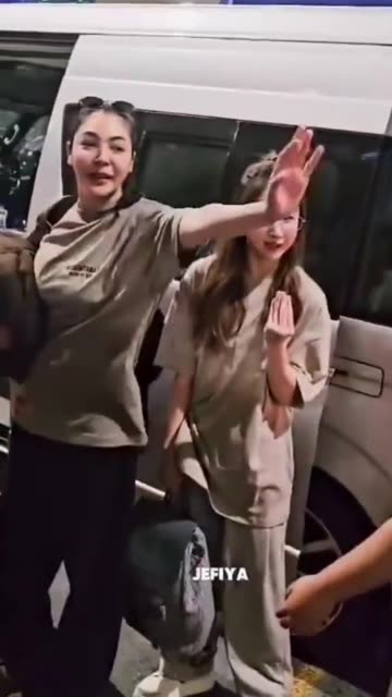 #BlankTheSeries #Faye #Yoko #FayeMalisorn #Entertainment #funny #comedy #viral #Shorts #Trend