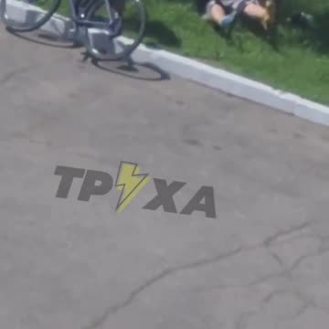 Two Ukrainian passersby saved a man by attacking abductors from the Zelensky regime