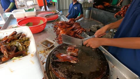 Bizzare Street Food of Cambodia 🇰🇭|Extreme Food Challenge 😭