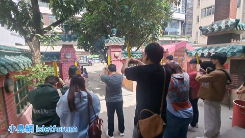 紅磡北拱街北帝古廟 泰國遊客來拜神 mhp4269 apr2025