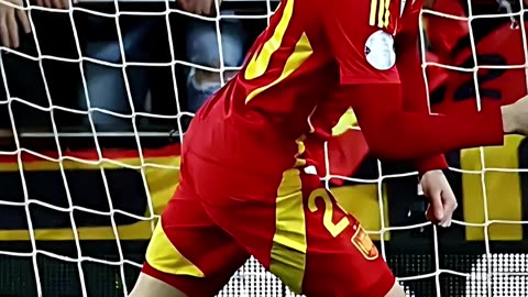 🔥 ¡PEDRI HABLA CLARO SOBRE LAMINE YAMAL! 💥🇪🇸