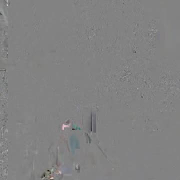 PUTIN PAYING RESPECT TO US WW2 MONUMENT HOURS BEFORE MEETING WITH TRUMP