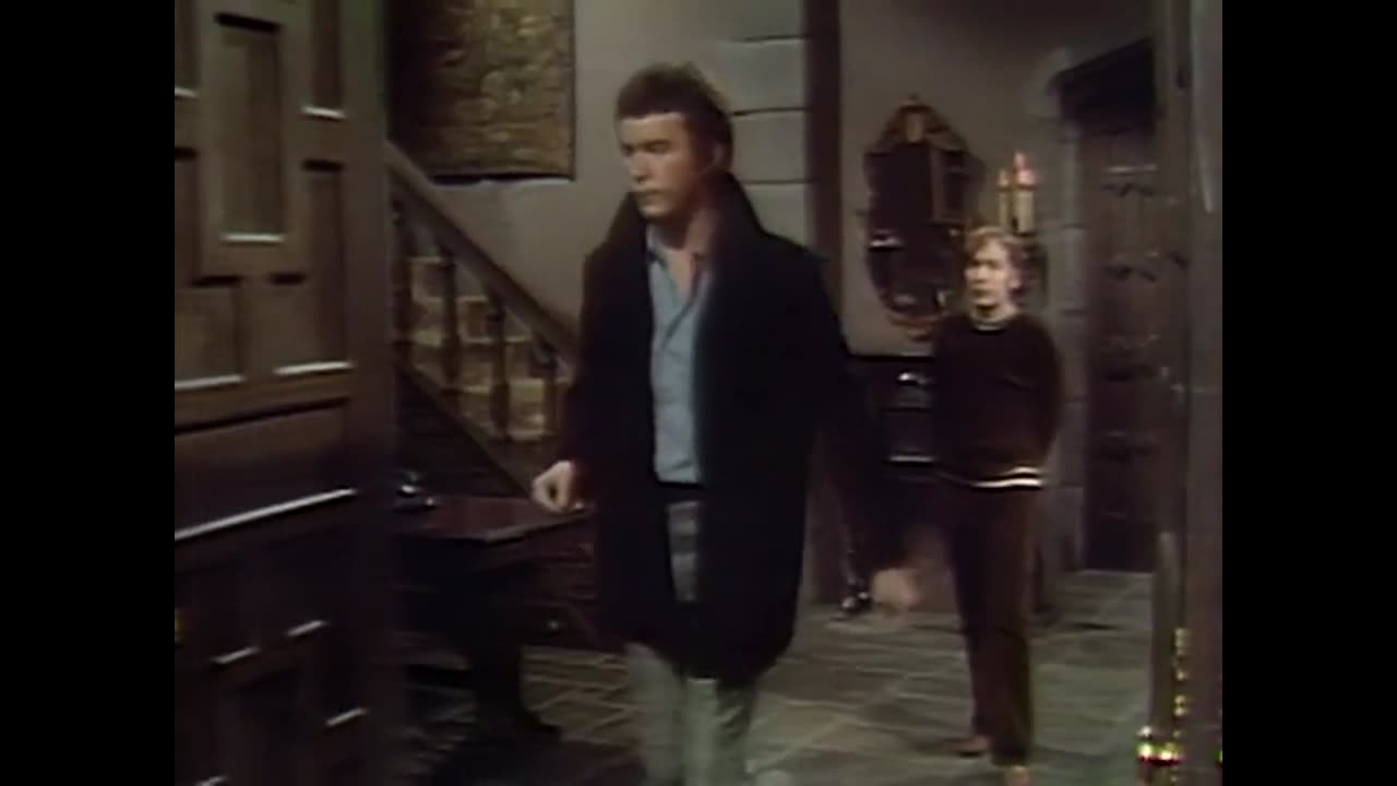 036) Dark Shadows • #0911 (Mon. 22Dec'69)