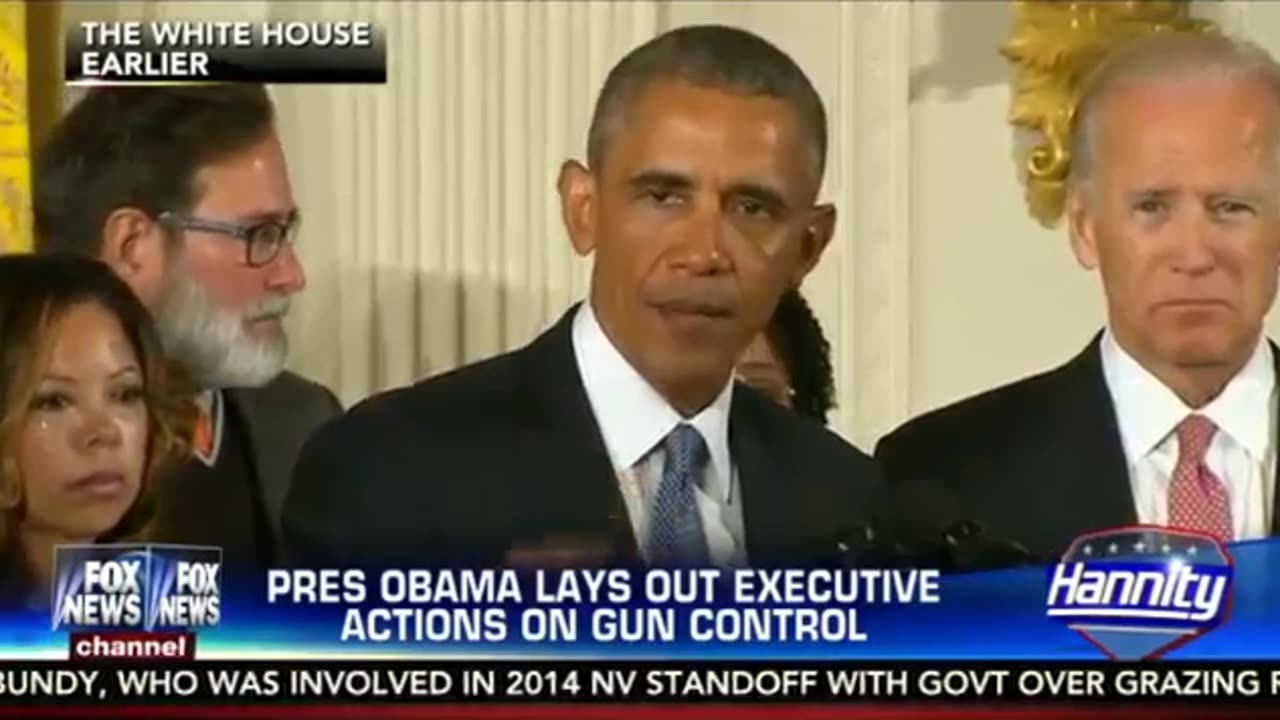 Donald Trump Sean Hannity FULL Interview - Obama Gun Control Actions