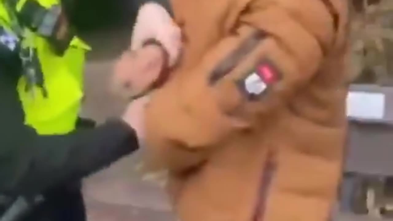 UK Predator Claims He Was 'Trying to Help' 13-Year-Old Girl During Grooming Attempt 🚨