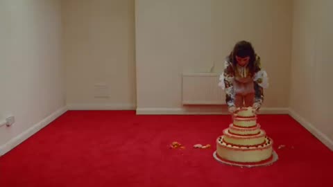Lola Young - Messy (Official Video)