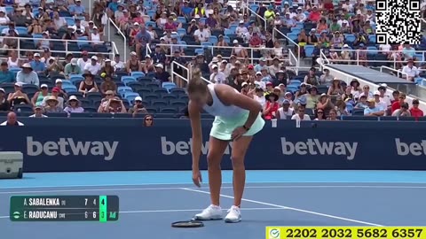 Emma Raducanu complains about a crying child in the crowd - Cincy Open Tennis 2025
