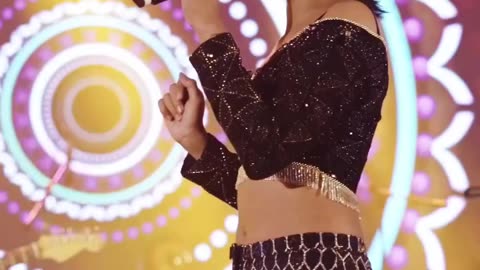 Yohani- Beautiful Singer with a Beautiful Voice