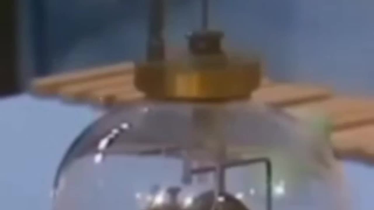 There Is No Sound In A Vacuum 🔇👀