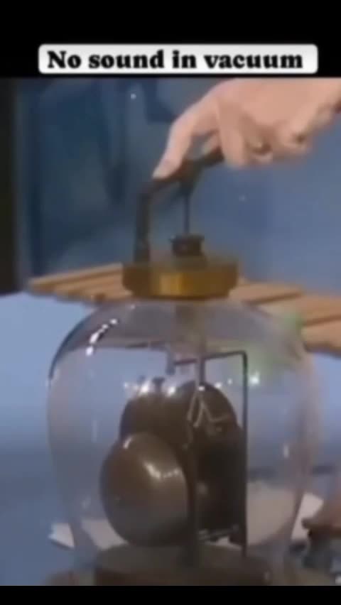 There Is No Sound In A Vacuum 🔇👀