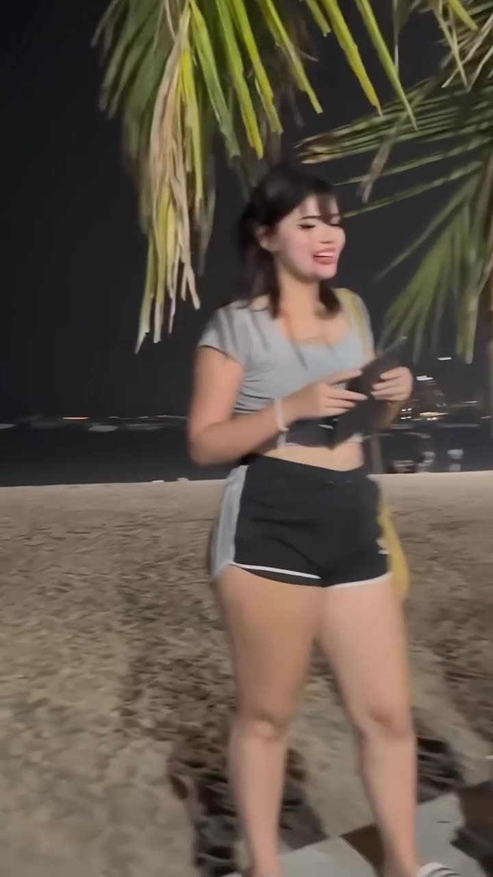 Thai nightlife with pretty girls and freelancers. #98