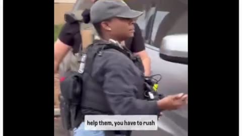 KAREN Interfering with I.C.E. Arrests in Encinitas CA